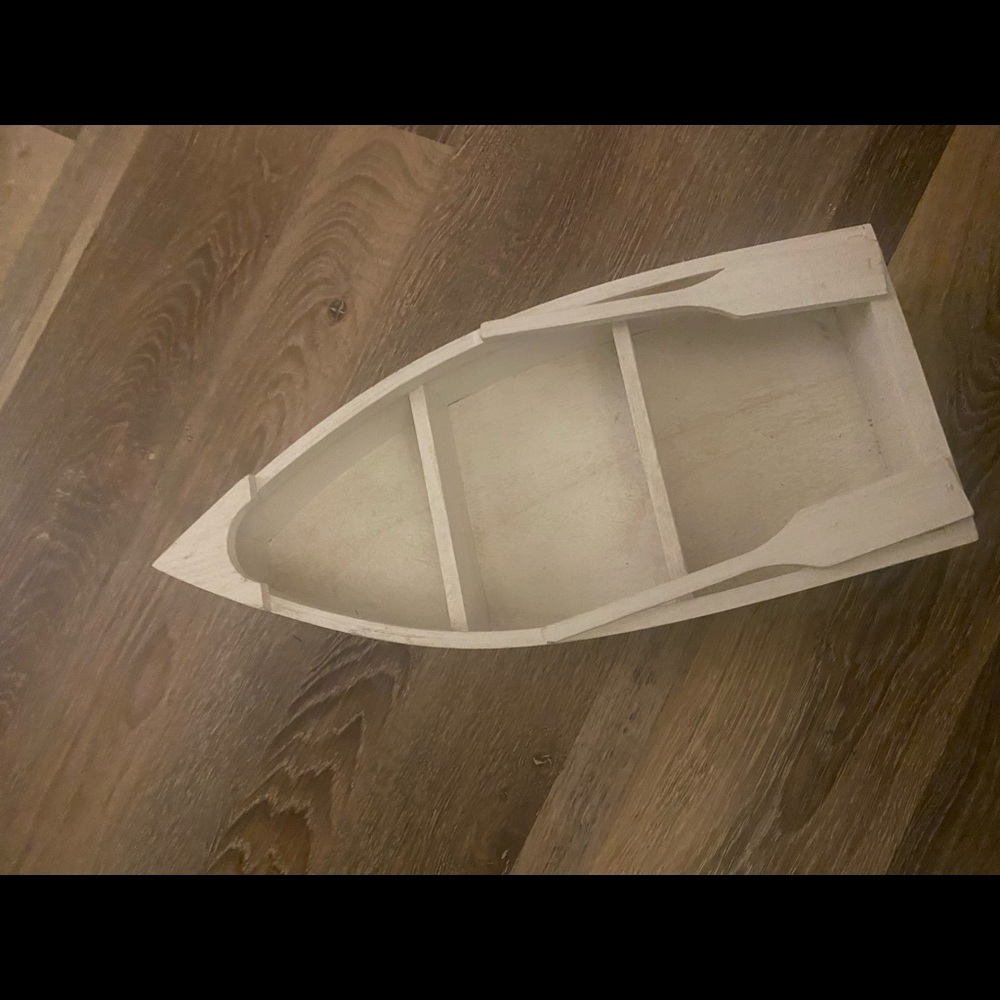 Hanging Boat Wall Decor